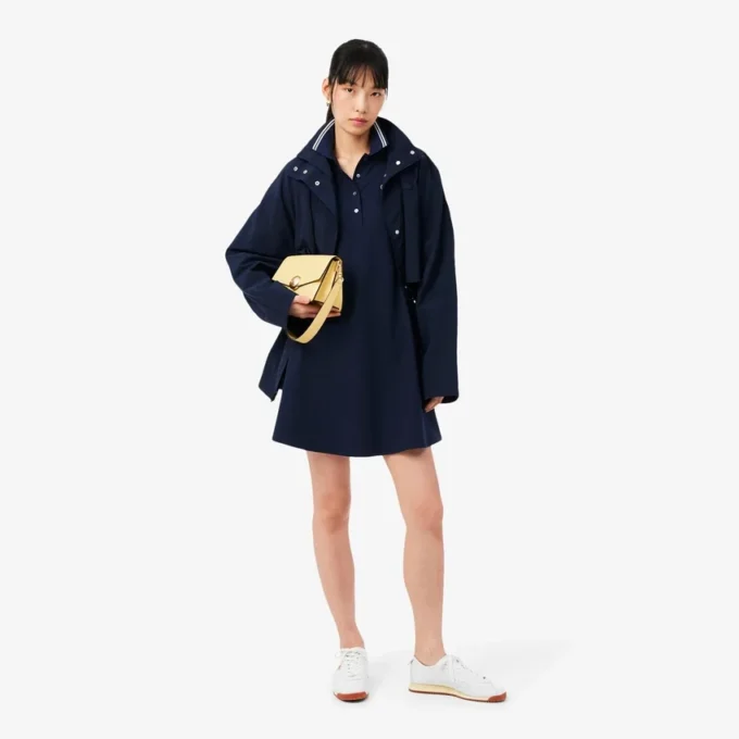 Vestido skater com gola de polo elástica para mulher
